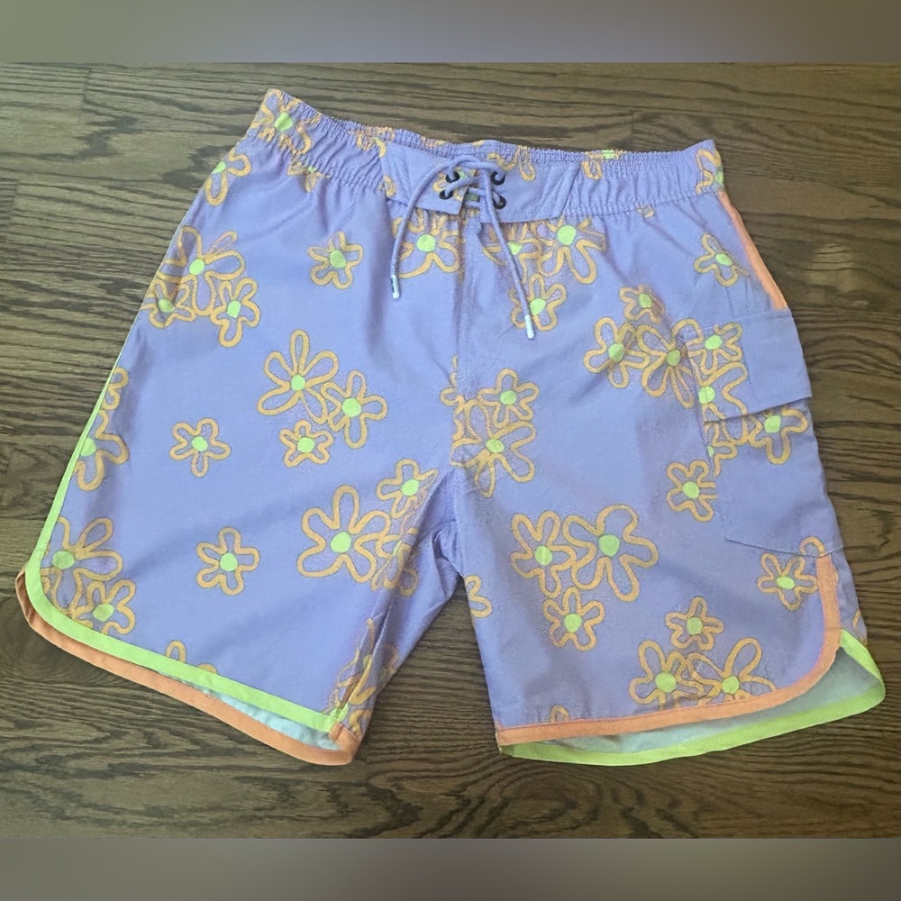 SVRN Sovereign Code Swim Trunks Mens Flower Design Size Medium